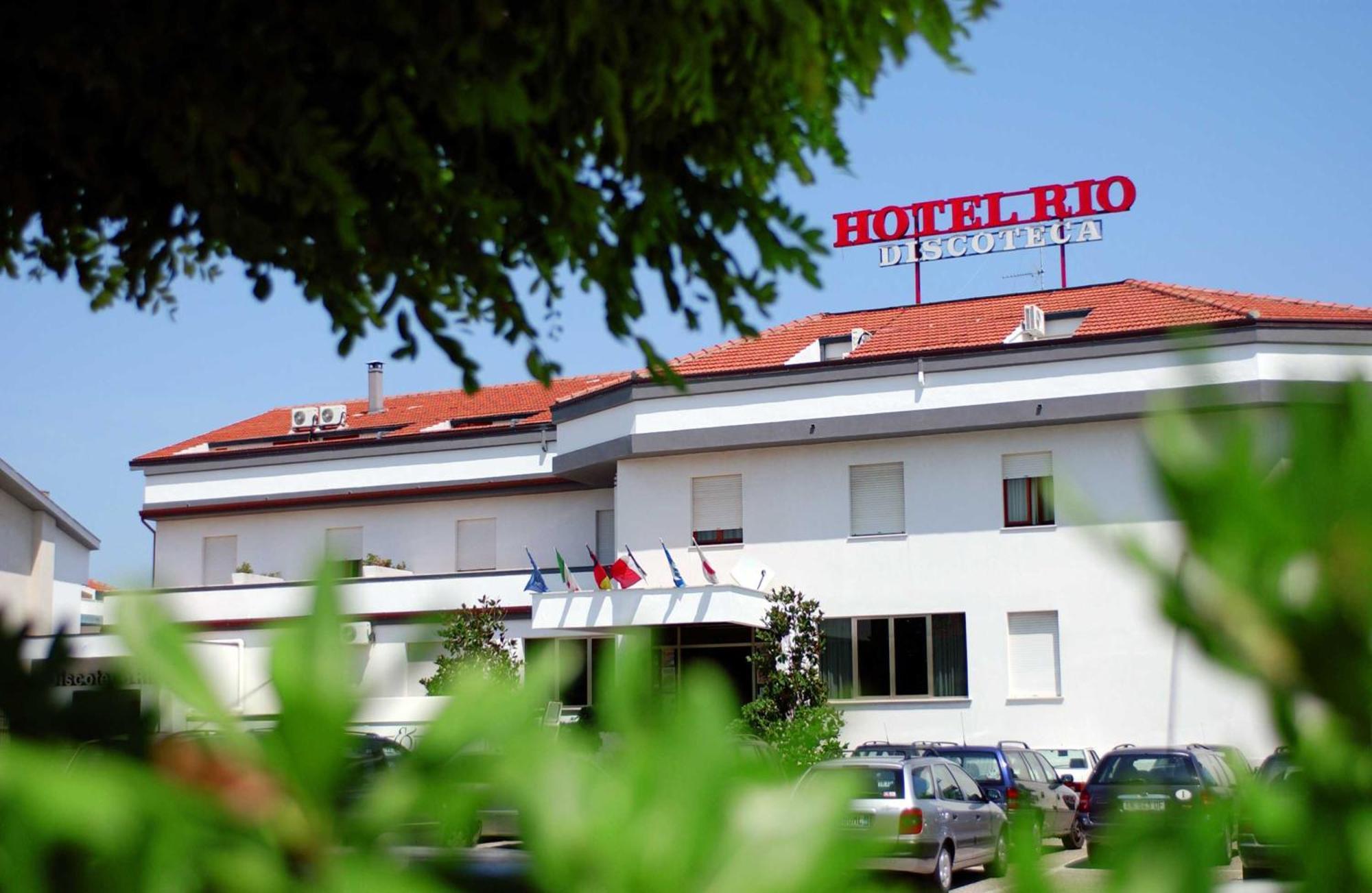 Hotel Rio Васто Экстерьер фото